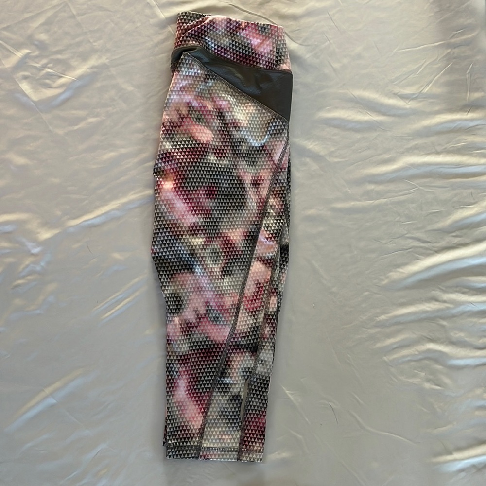Tek Gear cropped leggings